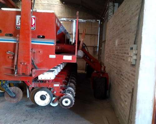 Vendo Monumental 8300 20 a 42 y 16 a 52