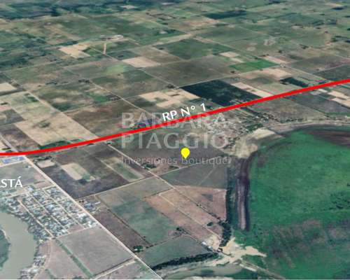 Campo para Desarrollo Turístico - en Campo del Medio