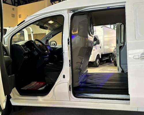 Shineray 2.0 Nafta Manual M7 Furgón 0km MY2025 Orio Hnos