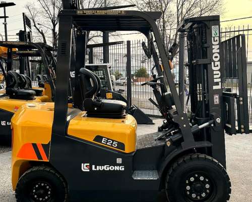 Autoelevador Liugong 2500 Kg Nuevos Tomamos Usados Varios