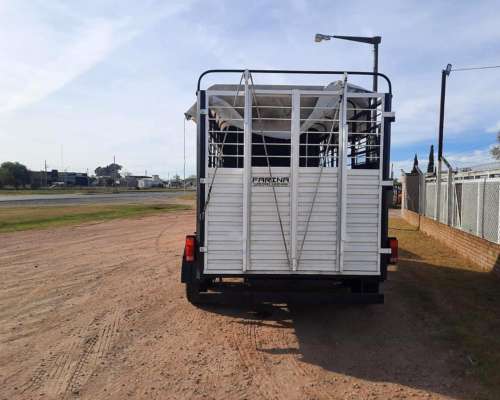 Acoplado Farina para Caballos