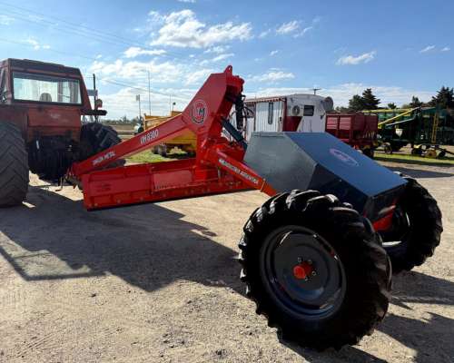 Niveladora de Arrastre Unión Metal UM-8300 Disponible