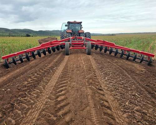 Terraceador TER 32-26 - Curvas de Nivel