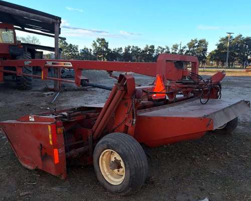 Segadora Hesston 1365 - año 2012