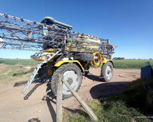 Pulverizadora Pla MAP 2 4000 Hidro 32 Metros