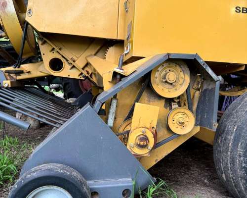 Vendo Enfardadora Challenger SB34