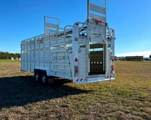 Jaula Alzuarte para Equinos y Bovinos