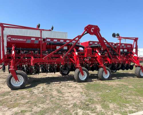 Sembradora Crucianelli Gringa 20/52 Neumática