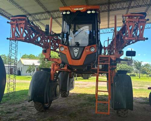 Jacto Uniport 2530. año 2024.