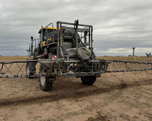 Pulverizadora Pla SIA 3300 - 33m Mixto - Piloto Hidraulico