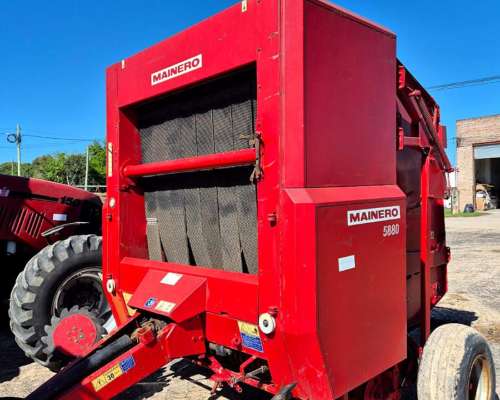 Rotoenfardadora Mainero 5880 ( 5200 Rollos )