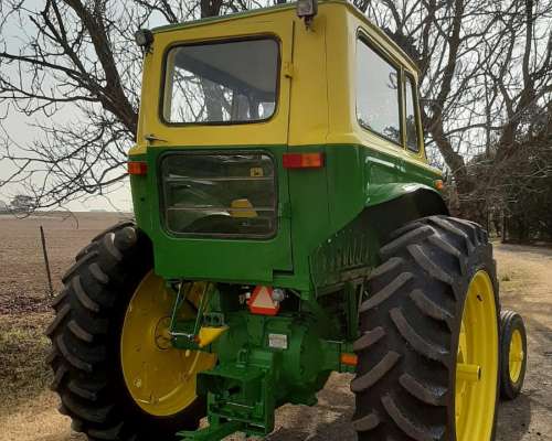 Tractor John Deere 2420