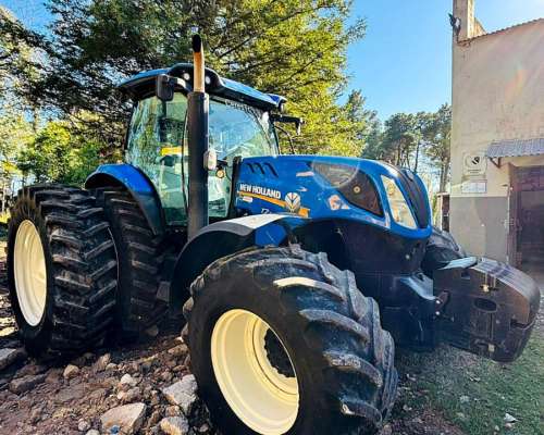 Tractor New Holland T7 260 año 2018.