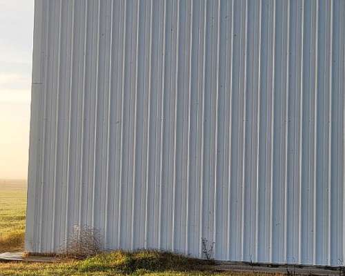 Hangar de 28 X 25 Mts