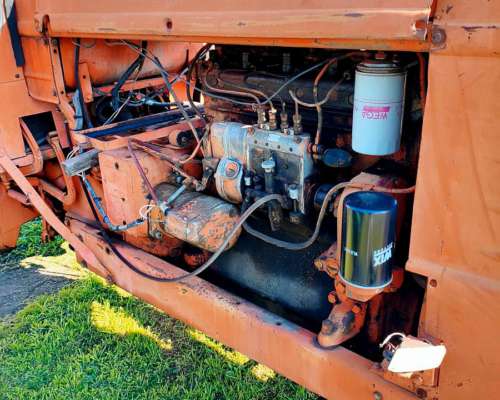 Tractor Fiat Mod. R-60 con Dirección Hidráulica