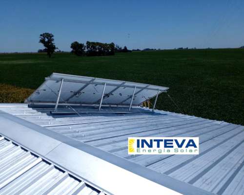Kit Fotovoltaico para Campo- Vivienda de Consumos Medios