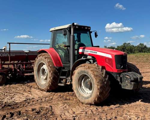 Tractor Massey 6480 año 2010