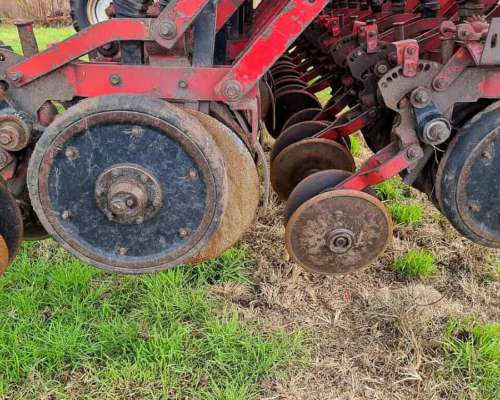 Sembradora Crucianelli 3520, Balcarce, Disponible
