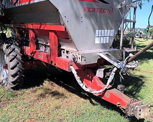 Fertilizadora Fertec Fértil 7500