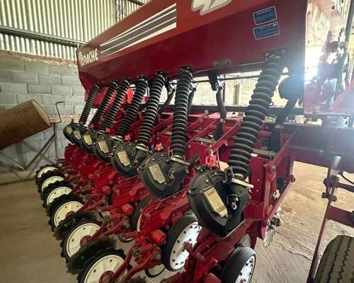 Sembradora Apache 450, año 2020, a Placa, 7 Sucos a 42 o 52