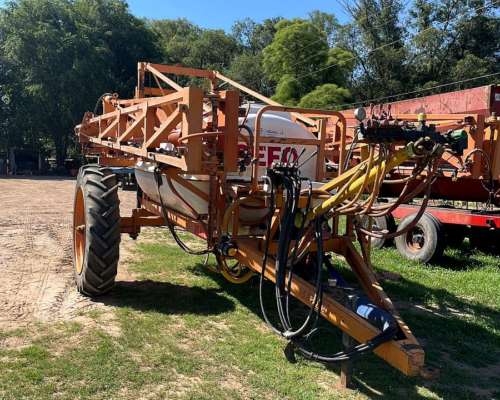 Pulverizadora Sefo 3000 Lts