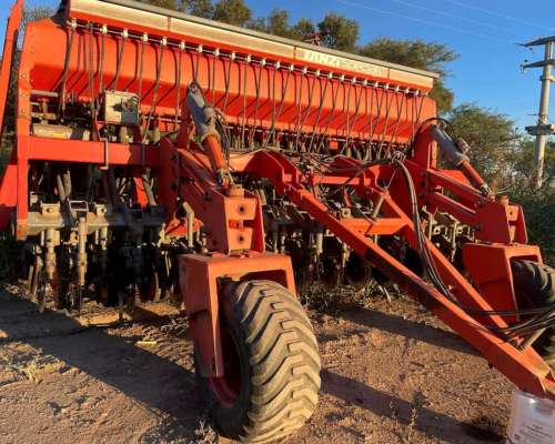 Sembradora Tanzi de 25 a 17.5