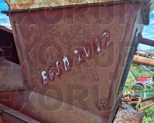 Ombu Egso de 9 Pies. año 2002. C/ Percha, Freno a Zapata.
