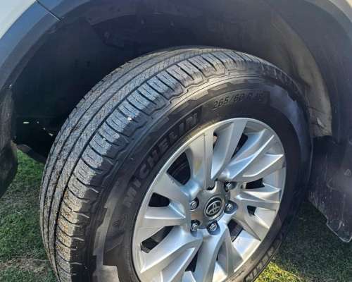 Toyota SW4 2.8tdi SRX A/T 7 Asientos