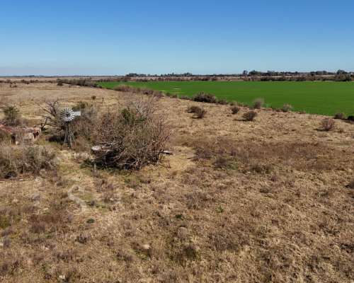 Candioti, Santa FE. 66 HA. Campo Mixto. Sobre Ripio.