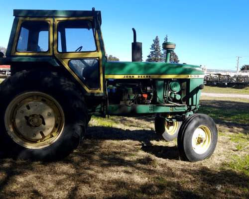 Tractor John Deere 3530 Disponible