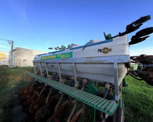Fertilizadora Incorporadora Metalfor FSI