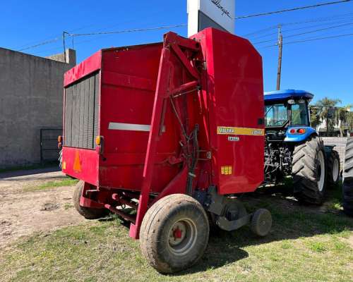Rotoenfardadora Valtra 2856a – Tecnología Hesston