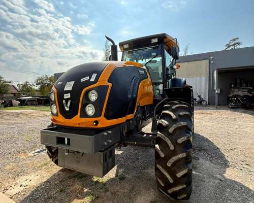 Tractor Valtra BM 115