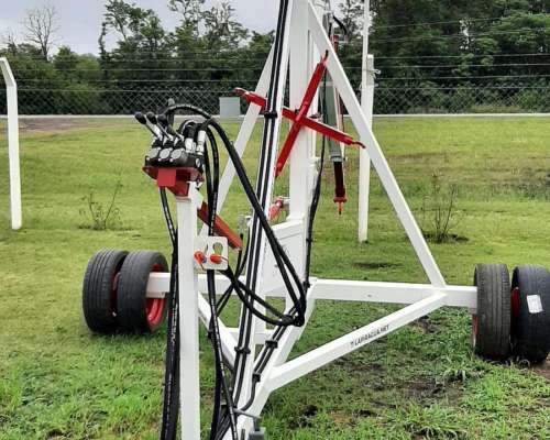 Grua de 3 Movimiento la Piragua
