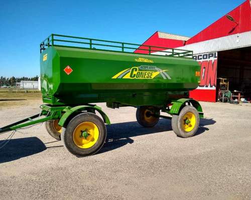 Acoplados Tanque Conese de 8000 Litros