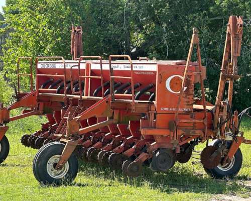 Sembradora Neumática Crucianelli 12 a 52