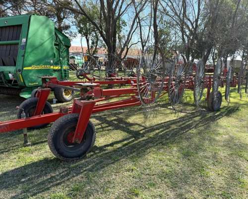 Rastrillo de 14 Estrellas Disponible