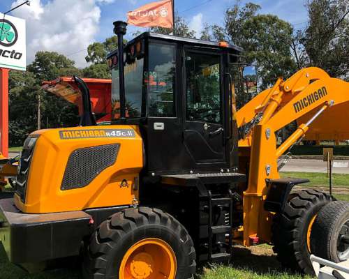 Pala Forrajera Michigan R45