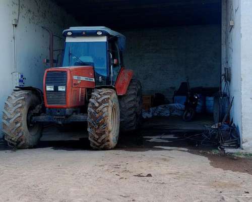 Vendo o Permuto Massey 680