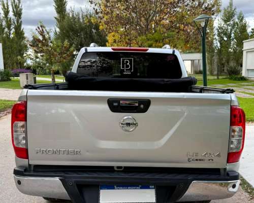 Nissan Frontier CD LE 2.3 D 4X4 AT