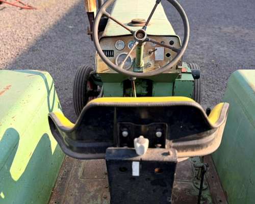 Tractor Deutz 65 con Motor 1114, Hidráulico, Toma de Fuerza