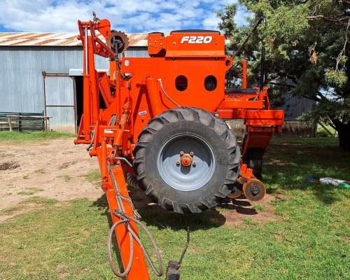 Sembradora Fercam F220 de 25 a 21 año 2022