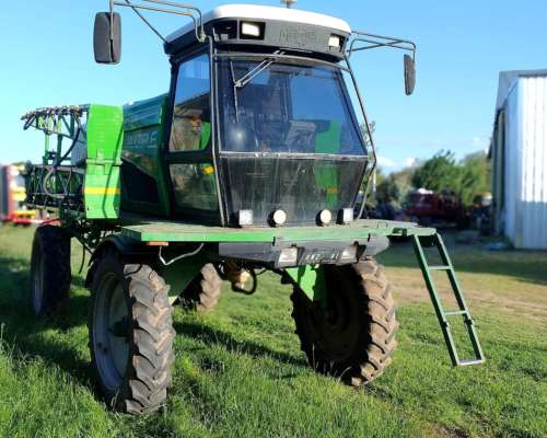 Pulverizadora Metalfor Multiple 2800