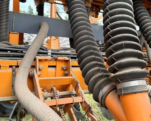 Sembradora Agrometal TX Mega 16 Surcos a 52 cm