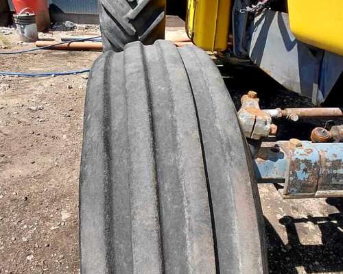 Tractor Pauny 230 C, Buen Estado General, Disponible