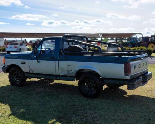 Ford F-100 Perkins 6 1992 Caja ZF de 4ta