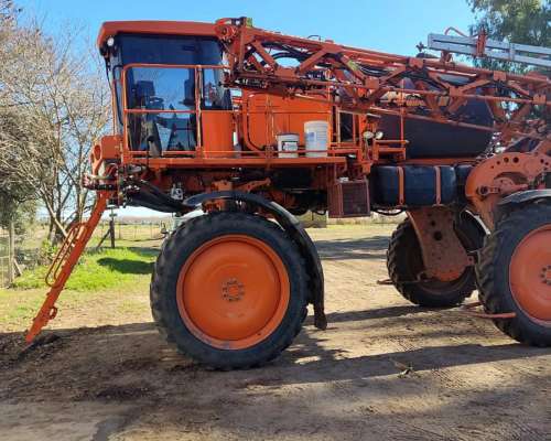 Pulvierizadora Jacto UN 3000 R46 - año 2020 - 2500hs
