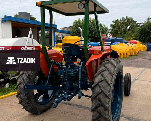 Tractor Usado Marca Fiat 400 de 50 HP