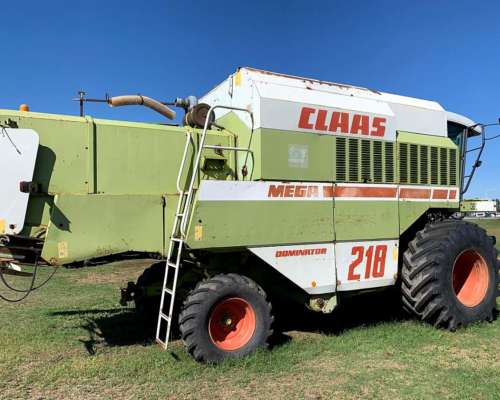 Cosechadora Claas Mega 218