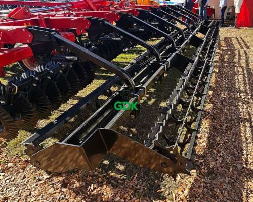 Labranza Vertical Cosmos Plegable de 74 Discos Corti.